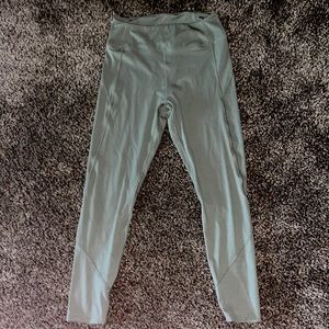 Dusty green PINK buttery soft leggings, size medium